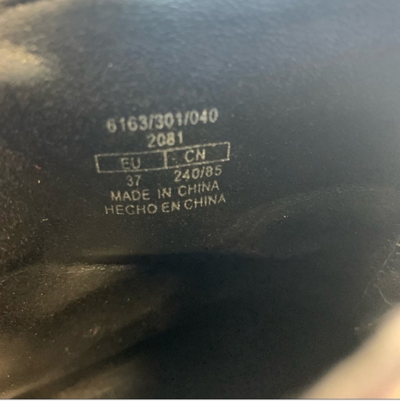 Zara black ankle booties gold buckle zipper - Picture 7 of 8